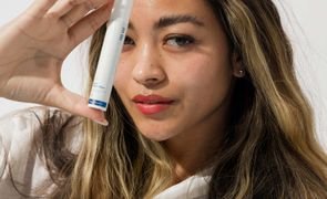 modelo serum lifting